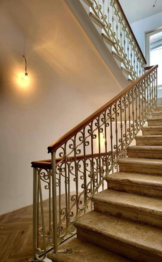 Villa Damiani Pola Esterno foto